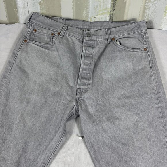 Levis 501 Mens Straight Leg Jeans Gray Button Fly 5-Pocket Outdoor Size 38x30 - Picture 4 of 16
